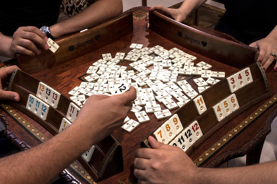 HELENA Jeu de Rummy Elliptic en bois