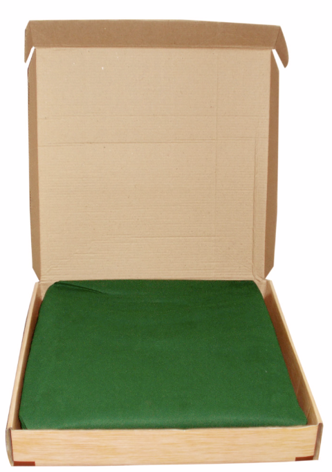 Plateau-echecs-pièces-magnetiques-30cm