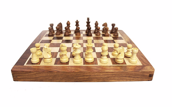 Jeu-complet-echec-pliant-magnetique-30cm