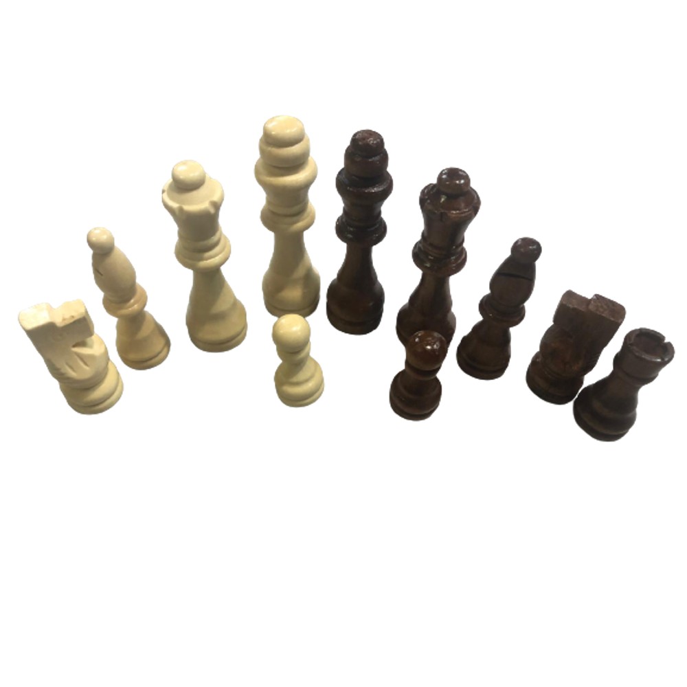 Pieces-d-echecs-en-bois-N-4-Helena-1.jpg